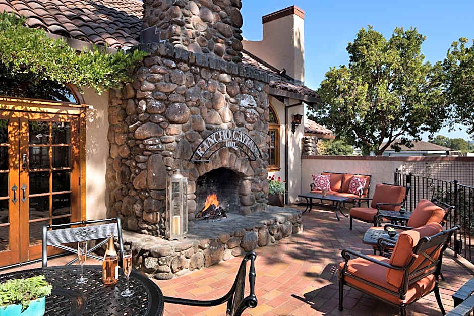 Rancho Caymus Inn