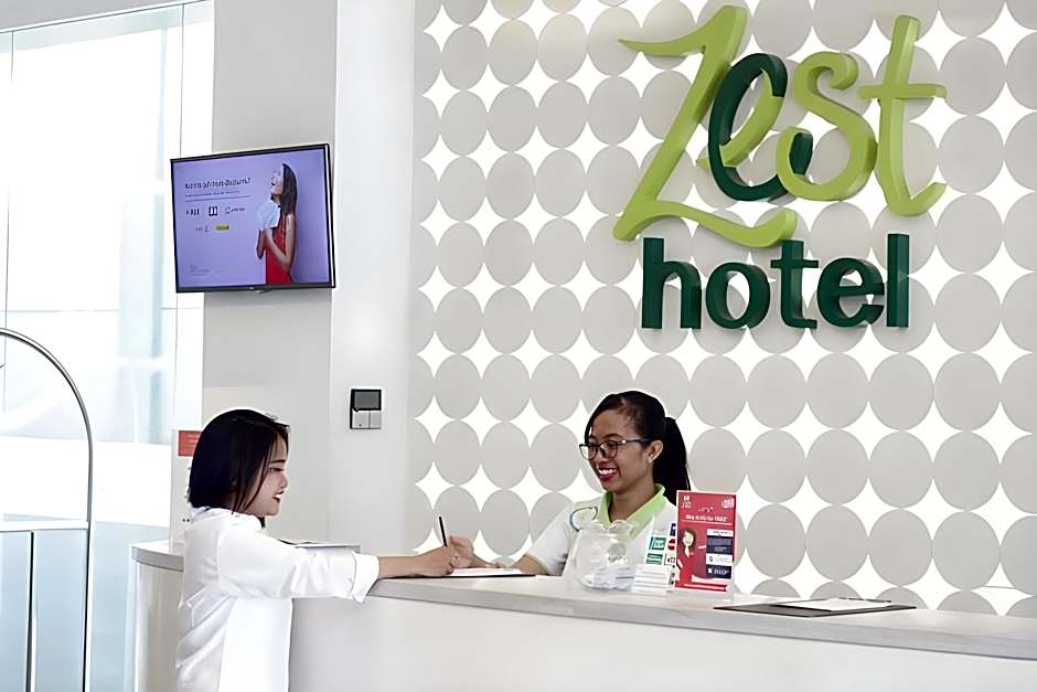 Zest Hotel Jemursari