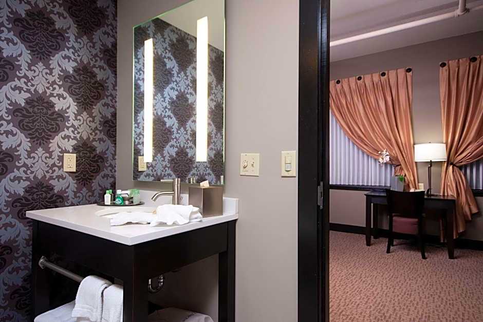 The Giacomo, An Ascend Hotel Collection Member