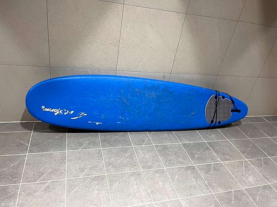 SurfingStay