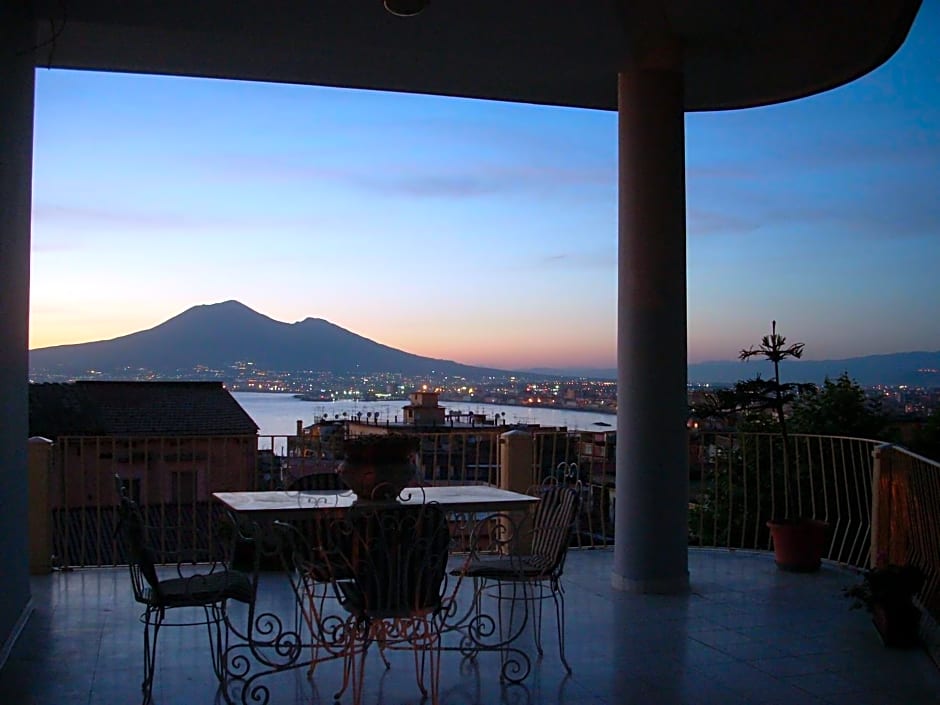 Occhi Di Mare – Castellammare di Stabia, CO