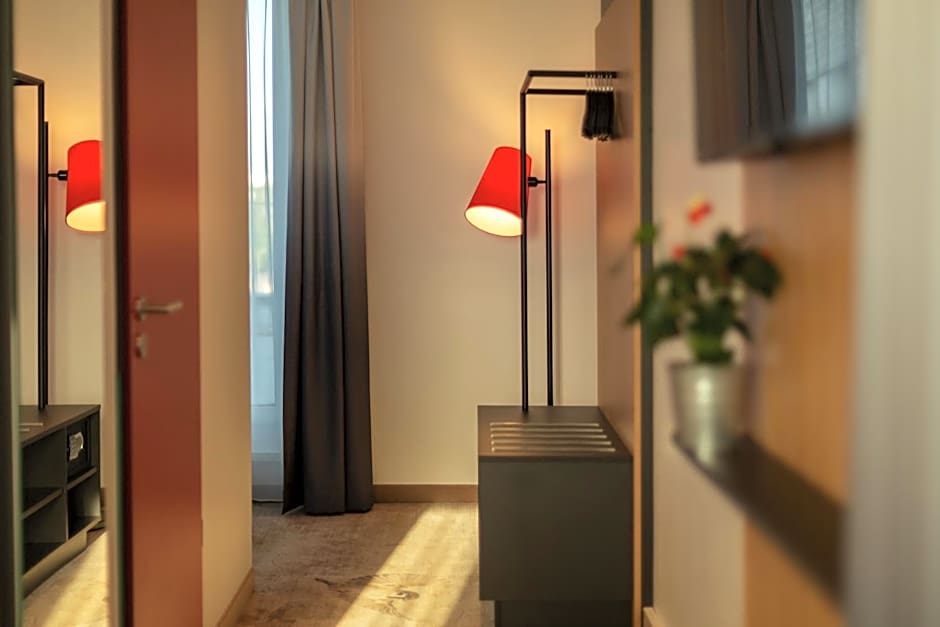 Holiday Inn - the niu Sparrow Regensburg By IHG