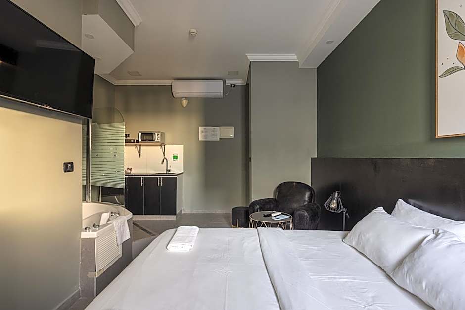 Residence Suites BY RAPHAEL HOTELS