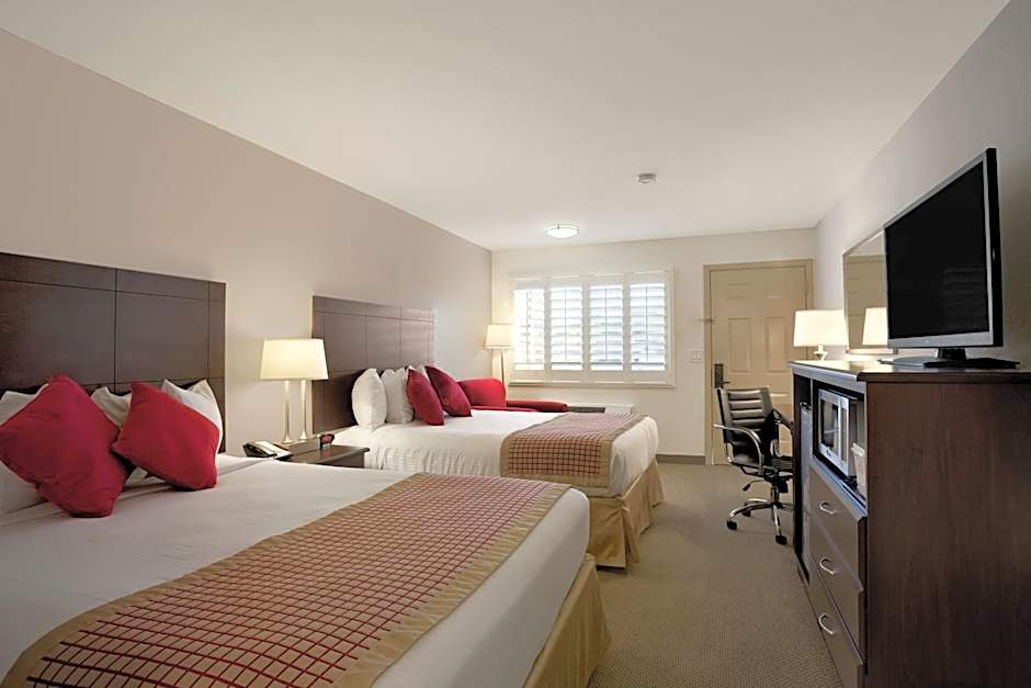 Infinity Inn & Suites