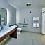 Holiday Inn Express Hotel and Suites Medford-Central Point By IHG