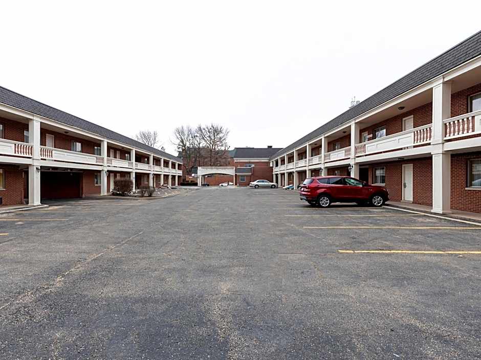 Mansion View Inn & Suites