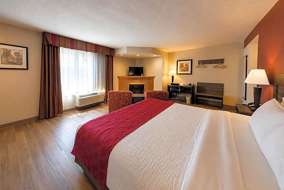 Ramada by Wyndham Platte City KCI Airport