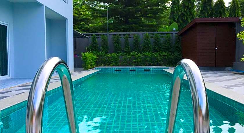 Big Buddha Hillside Hotel