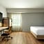 Courtyard by Marriott Lima Miraflores