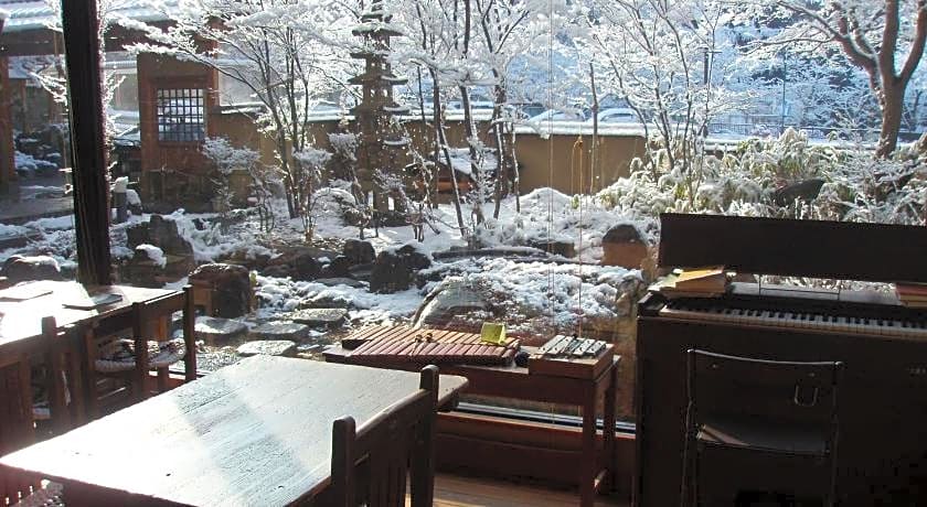 Shibu Hotel