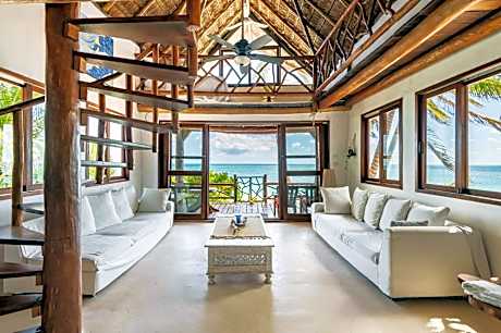 Amazing ECO Palapa at Private Beach in Sian Kaan.