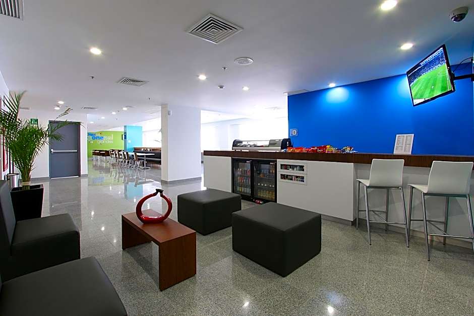 One Guadalajara Periférico Poniente