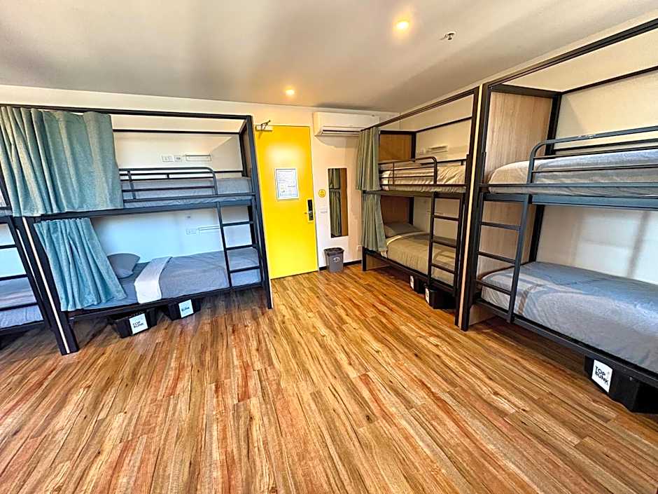 Flinders Backpackers