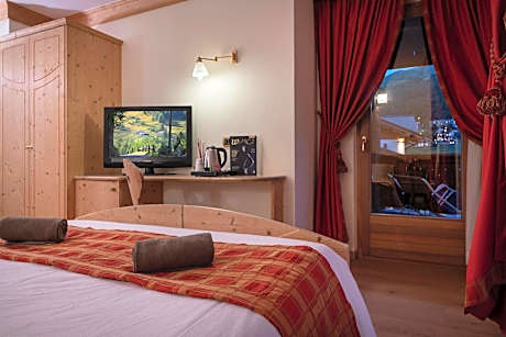 Double Room with Spa Bath