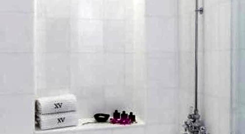 Fifteen Beacon Hotel