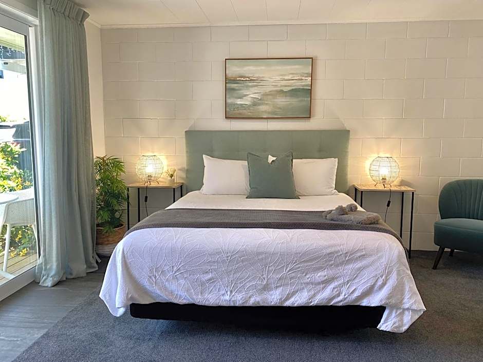 Oceans 88 Whitianga Coastal Suites