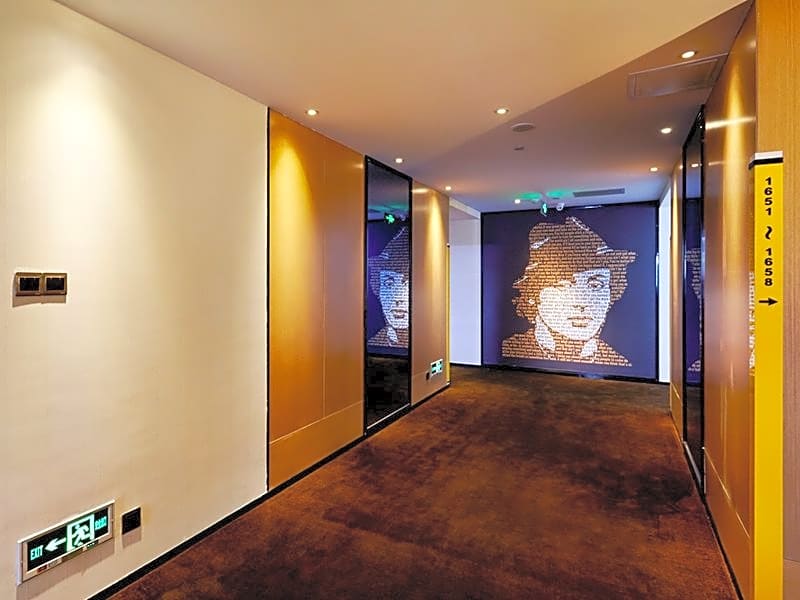 7 Days Premium·Weihai High-speed Rail Station Bathing Beach