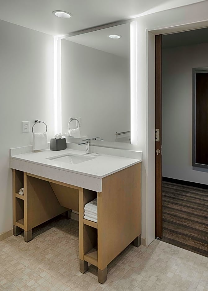Hyatt House Columbus OSU Short North