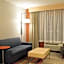Holiday Inn Express & Suites Lexington Park California By IHG
