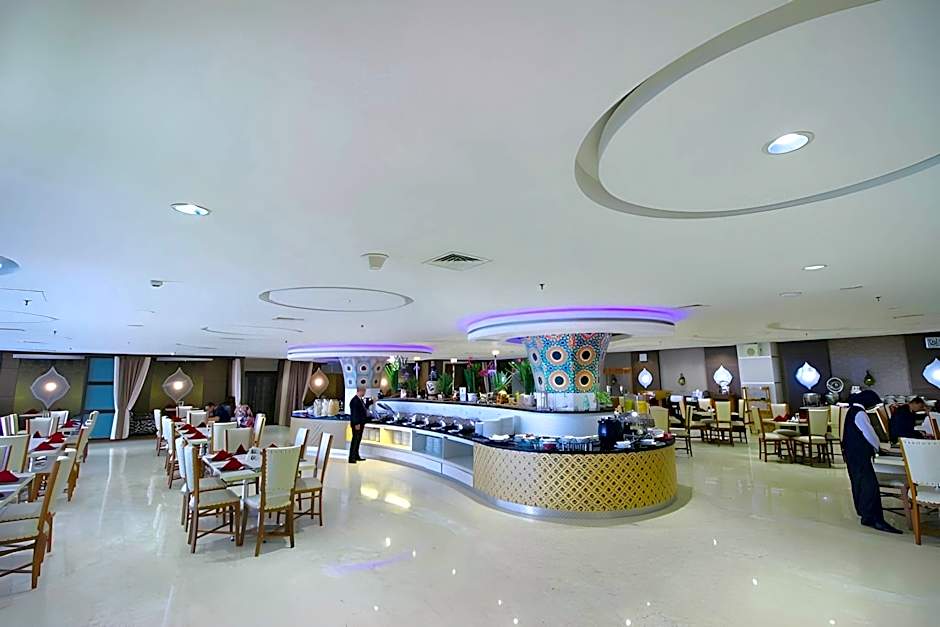 Grand Qin Hotel Syariah