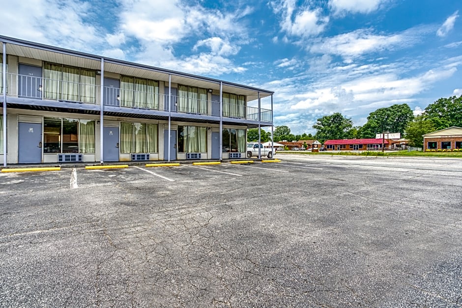 OYO Inn Kernersville