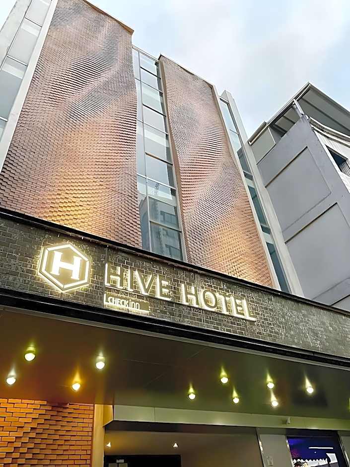 CHECK inn HIVE