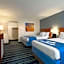 Days Inn by Wyndham Breezewood