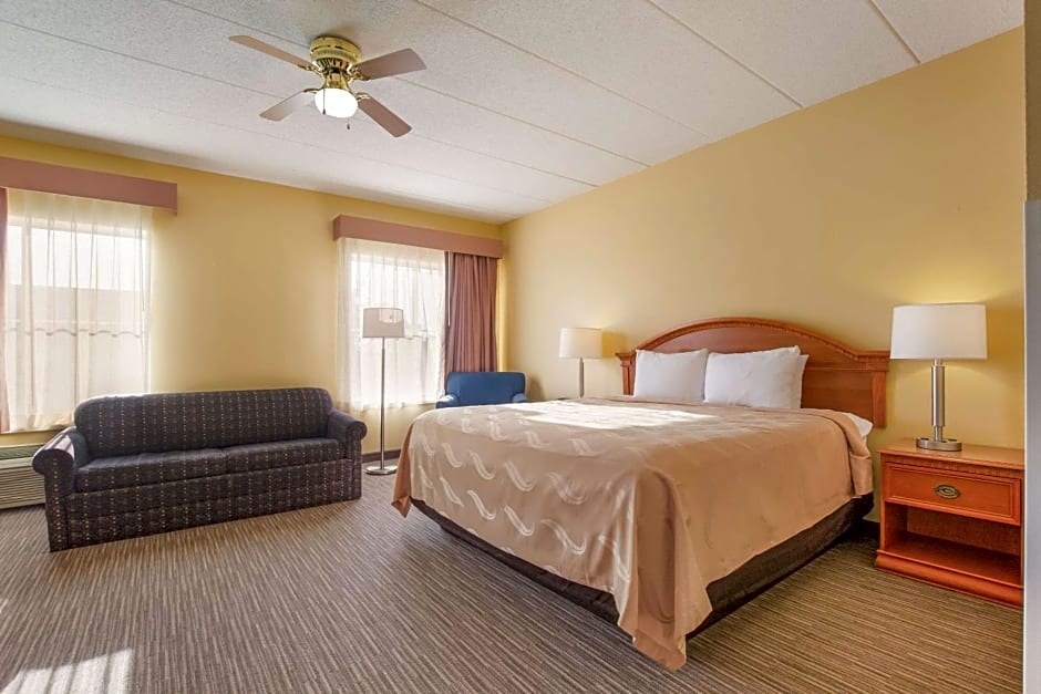 Quality Inn & Suites CVG Airport