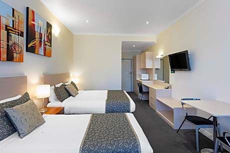 Adelaide Granada Motor Inn