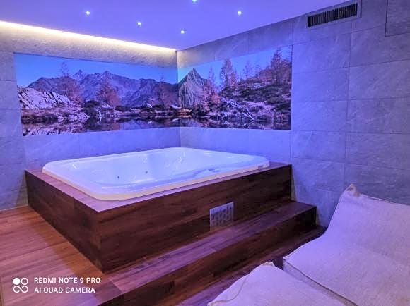 Alps Oriental Wellness HOTEL