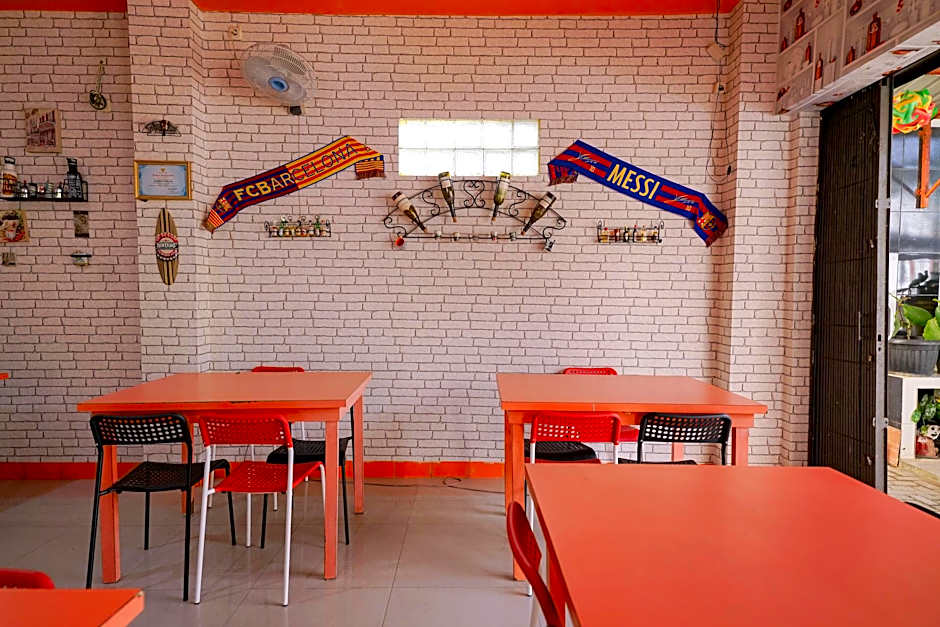 RedDoorz Plus @ Jalan FL Lumban Tobing Sibolga