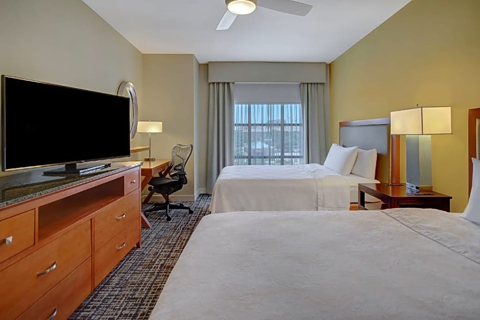 Photo 1 of 10 of 1 King Bed and 2 Queen Beds, Hearing/Mobility Accessible, Roll in Shower