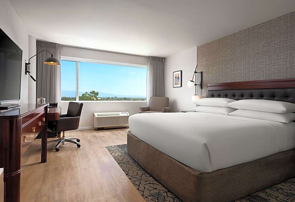 Sheraton Ontario Airport Hotel