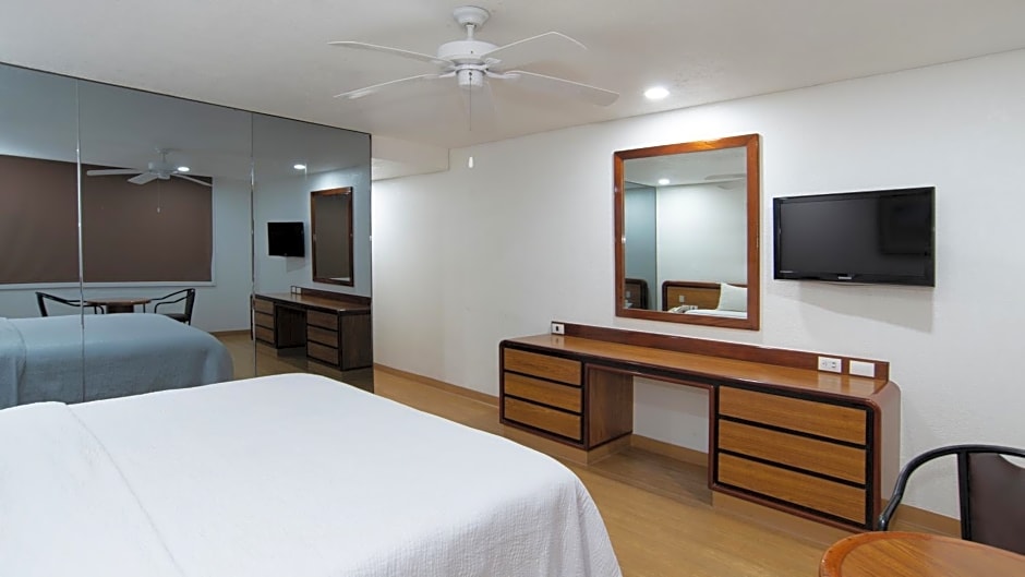 Hotel San Lucas