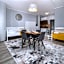 Downtown Apartment House Orange