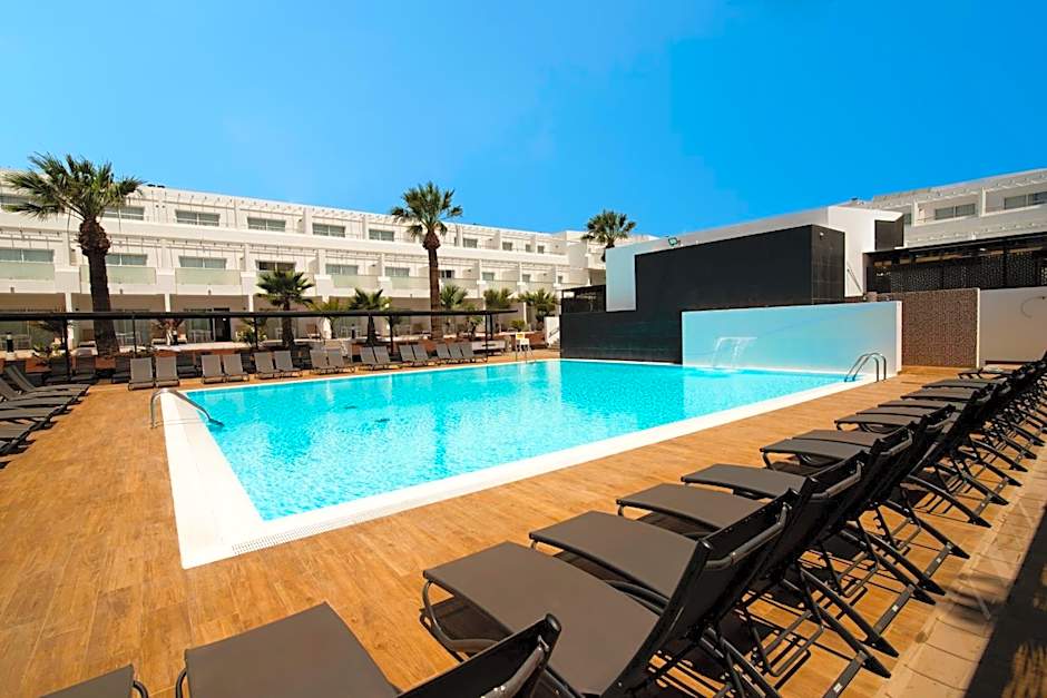 SENTIDO Aequora Lanzarote Suites