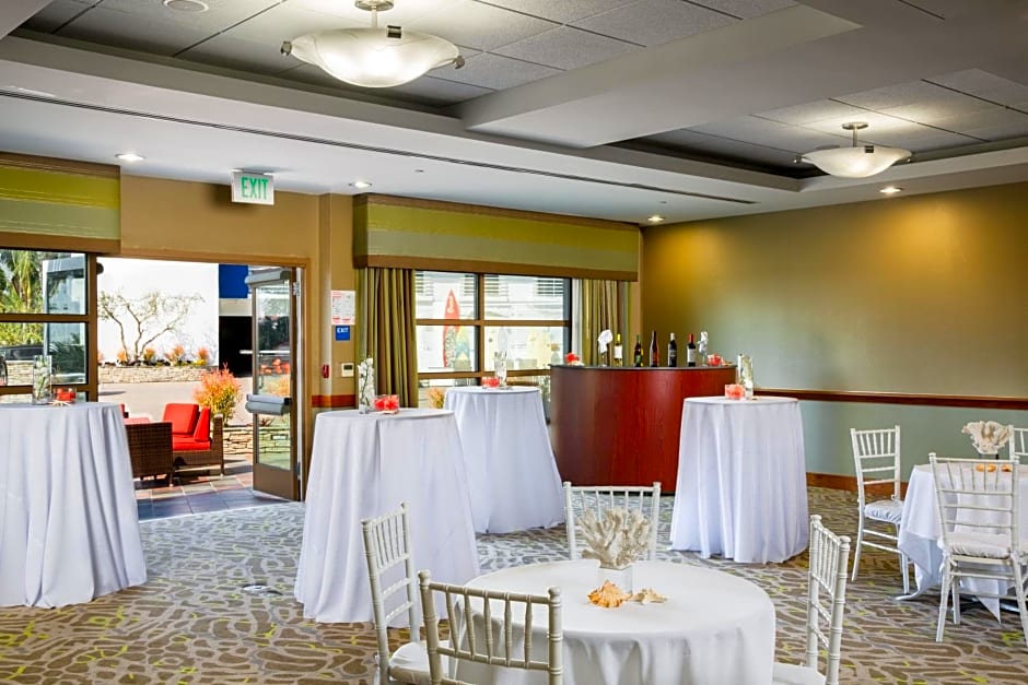 DoubleTree Suites by Hilton Doheny Beach