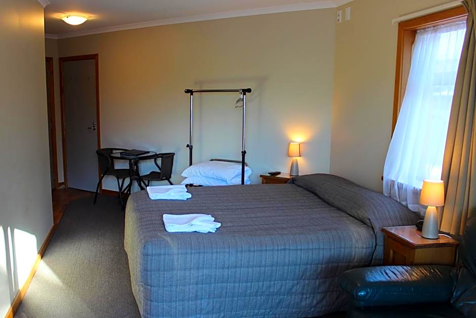 Aoraki Mount Cook Alpine Lodge