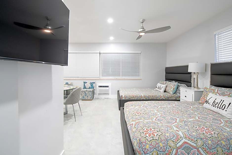 The Surf Hollywood Beach