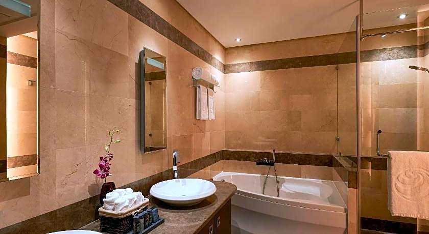 Safir Hotel And Residences Kuwait - Fintas