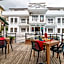 Castello Hotel & Aparts