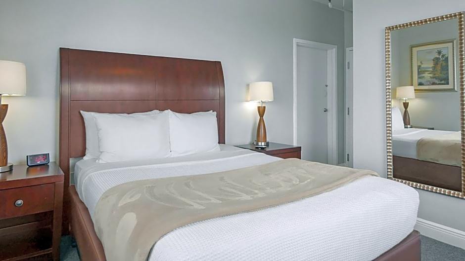 Crystal Bay Historic Hotel