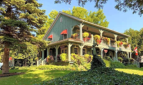 WeatherPine Inn