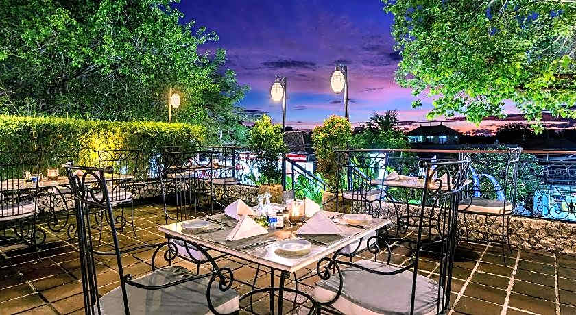 Hotel Nikko Bali Benoa Beach