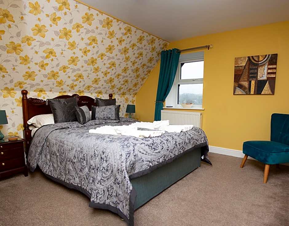 Beaumont Guest House Windermere - Adult Only - Free Car Park & Off Site access to the local Health Centre