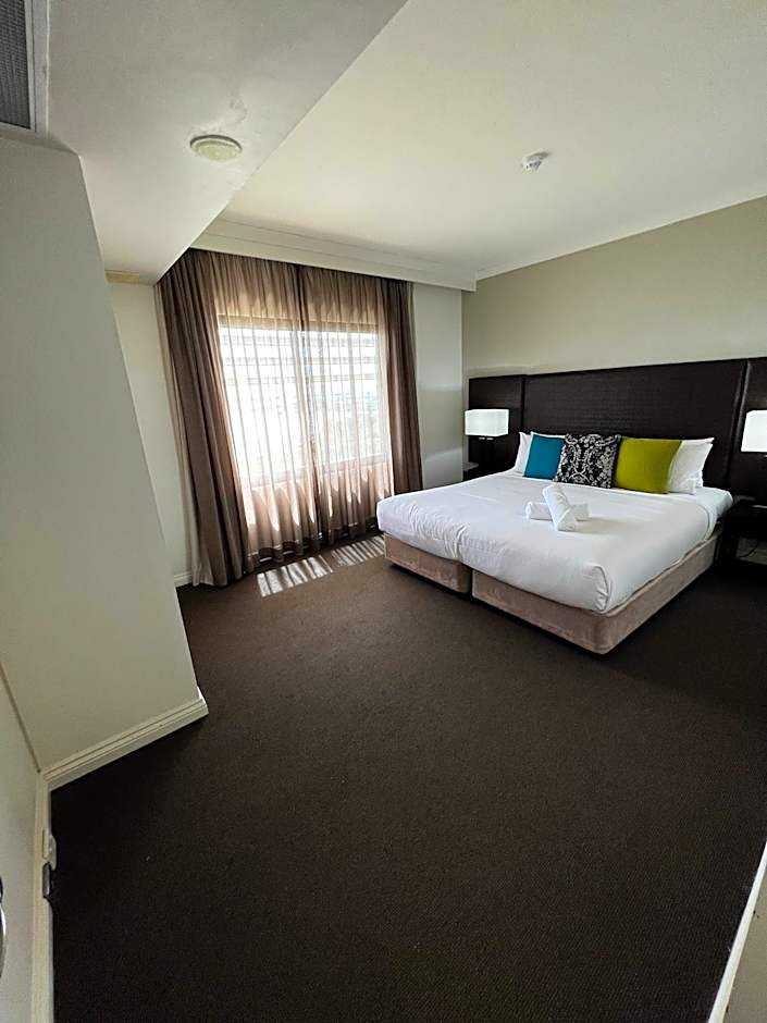 Darwin Esplanade Central Official