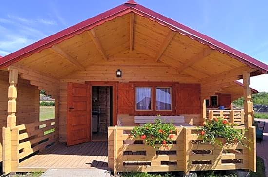 Domki drewniane OW Latarnik