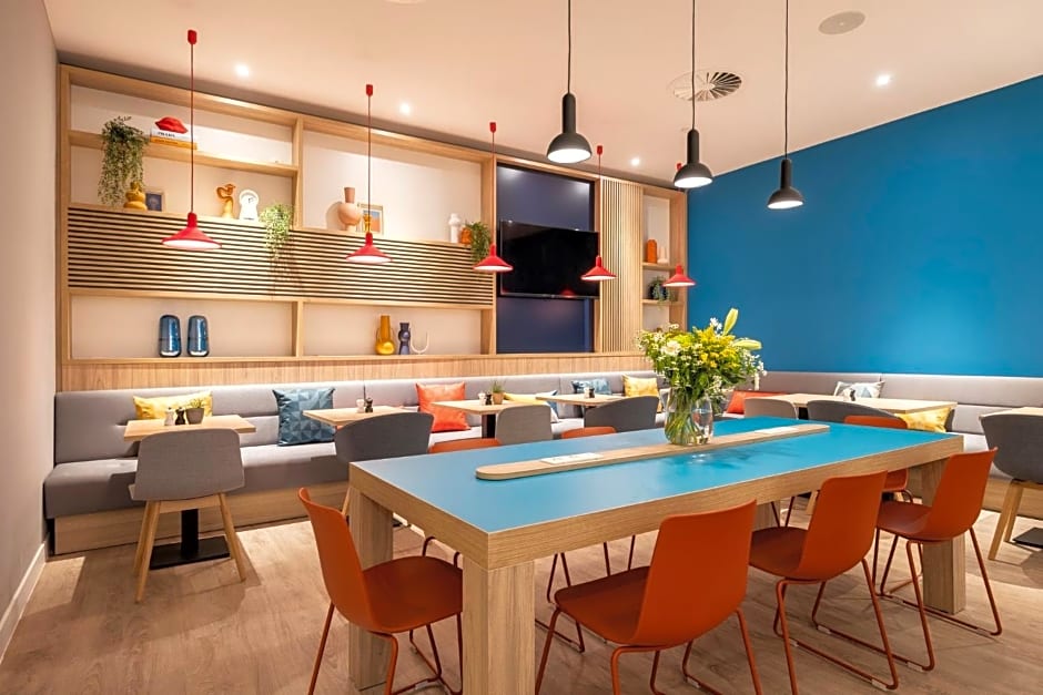 Holiday Inn Express Antwerp - City Centre By IHG