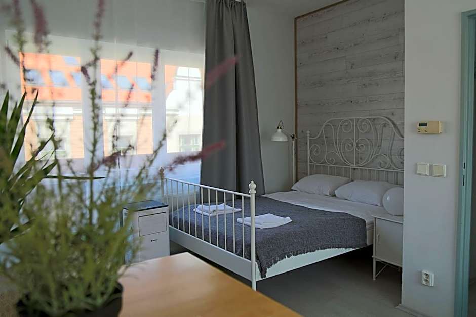 Charles Square Apartments