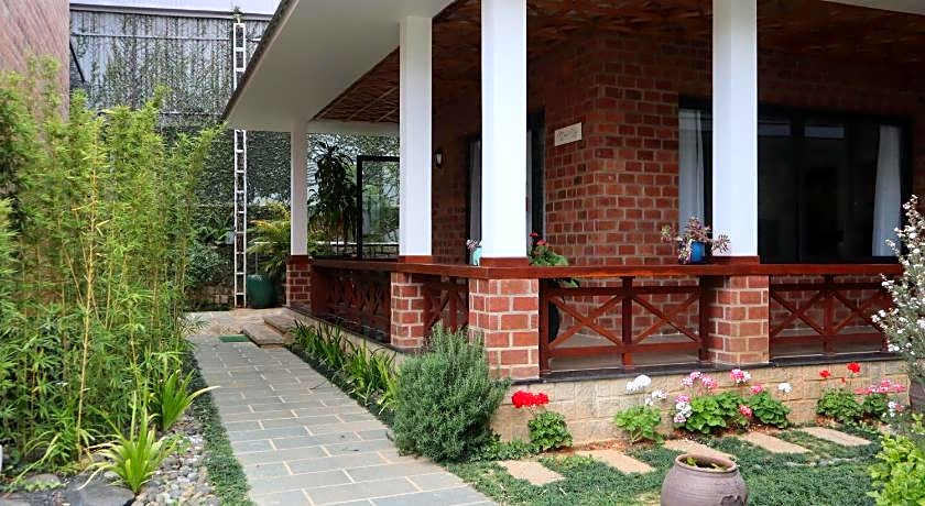 Hoang Loc Villa Hotel